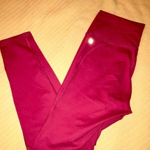 BRAND NEW FABLETICS LEGGINGS